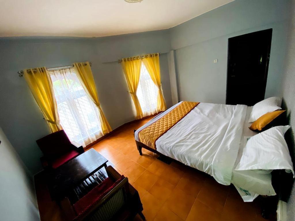 Bob Lesiure Hotel อูตี ภายนอก รูปภาพ